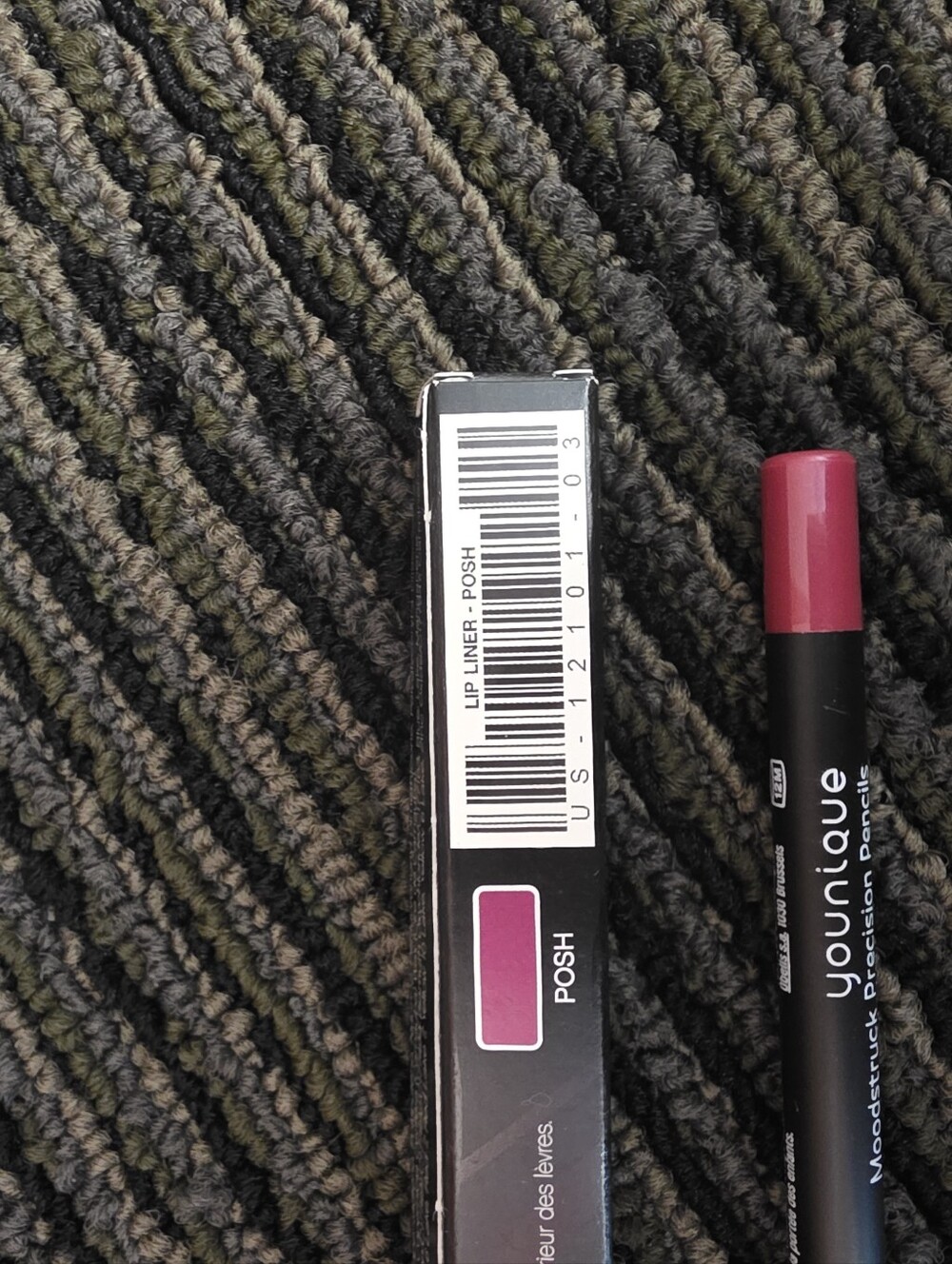 Younique Moodstruck Precision Lip Pencil - Posh - Picture 3 of 3